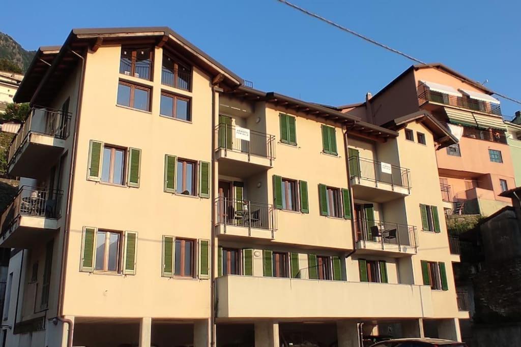 Appartamenti Regina Lake Como Dorio Екстер'єр фото